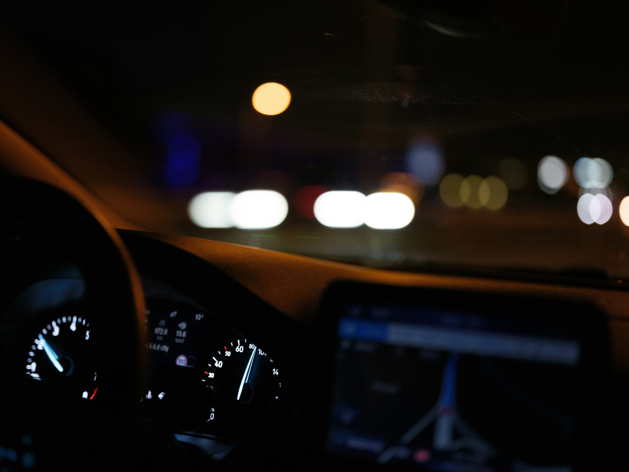 Velmory rijervaring bij nacht